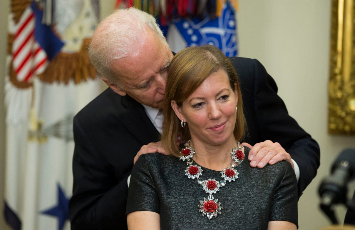 Joe Biden smelling a woman's hair